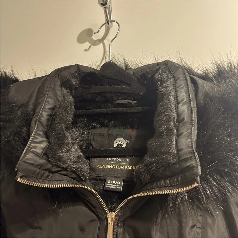 Stylish Winter Coat - Picture 7 of 8